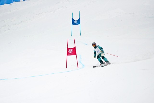 “夏日大众滑雪欢乐周”点燃城市激情(图3)