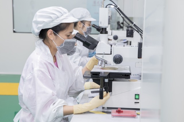 龙江企业实干争先掀起生产热潮(图2)