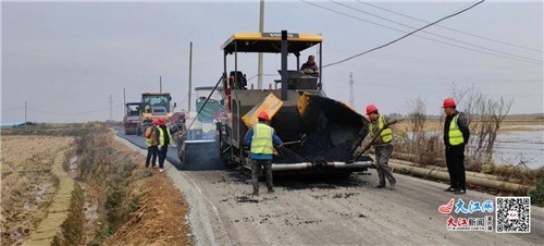 米乐m6南昌新建区：四好农村路助力乡村振兴步入“快车道”(图1)