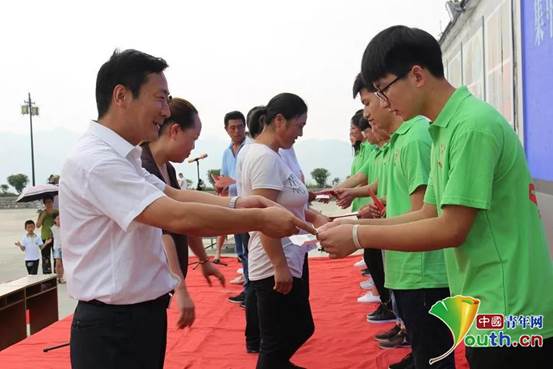 说明: 426092403416155056