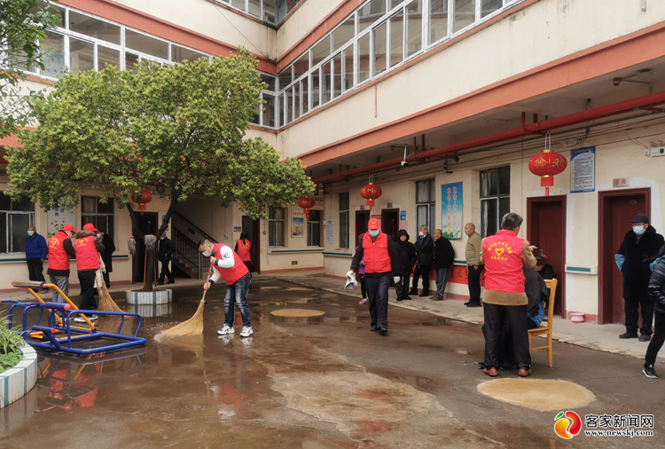 赣州经开区:春日学雷锋 情暖敬老院