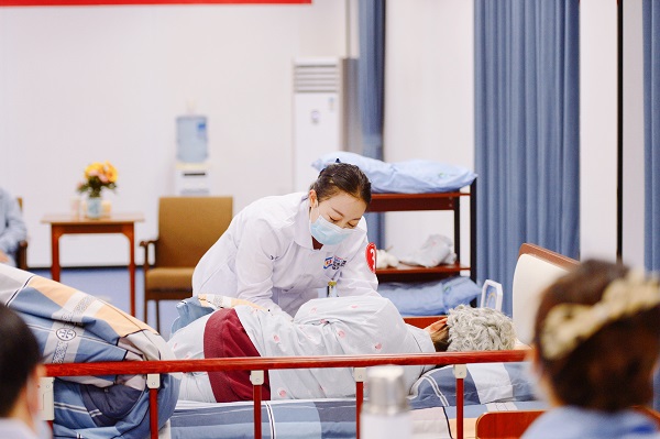 成都市第七届青年技能竞赛健康照护师赛项开赛