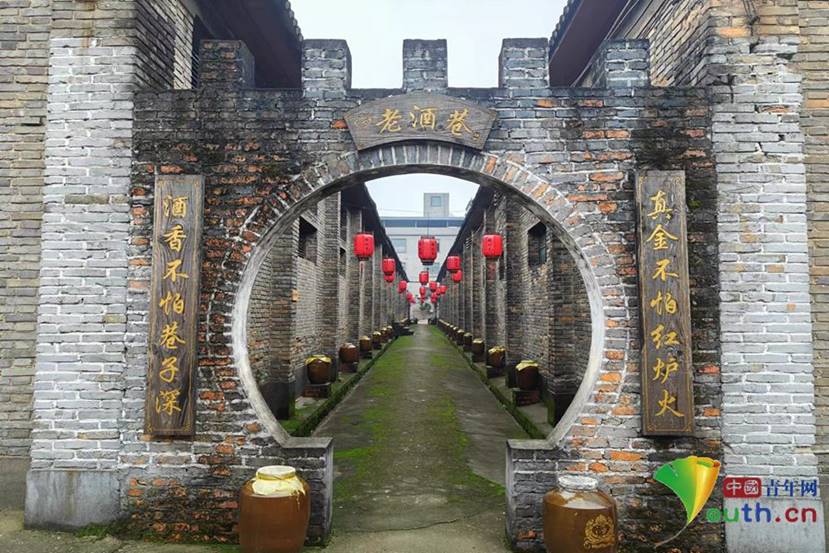 说明: 8324c42d53ad7eeab16a02a1163f6e1