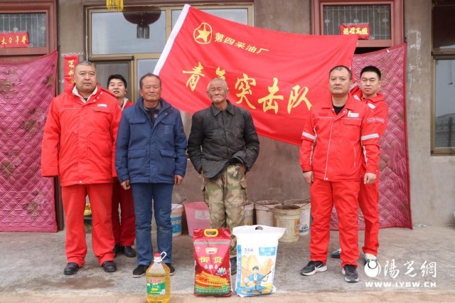 8c053494fb0ed704d2497412b05106a