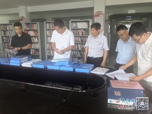 抚州市职工之家交叉检查组深入临川区调研指导