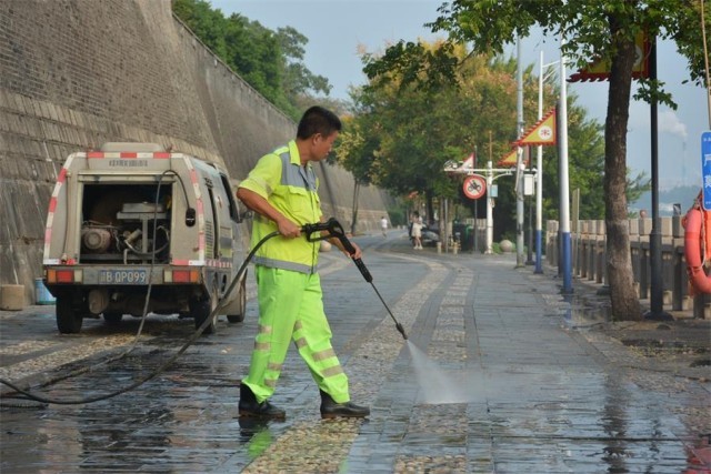 清洗设备高压水枪 W020240925083689465432.jpg